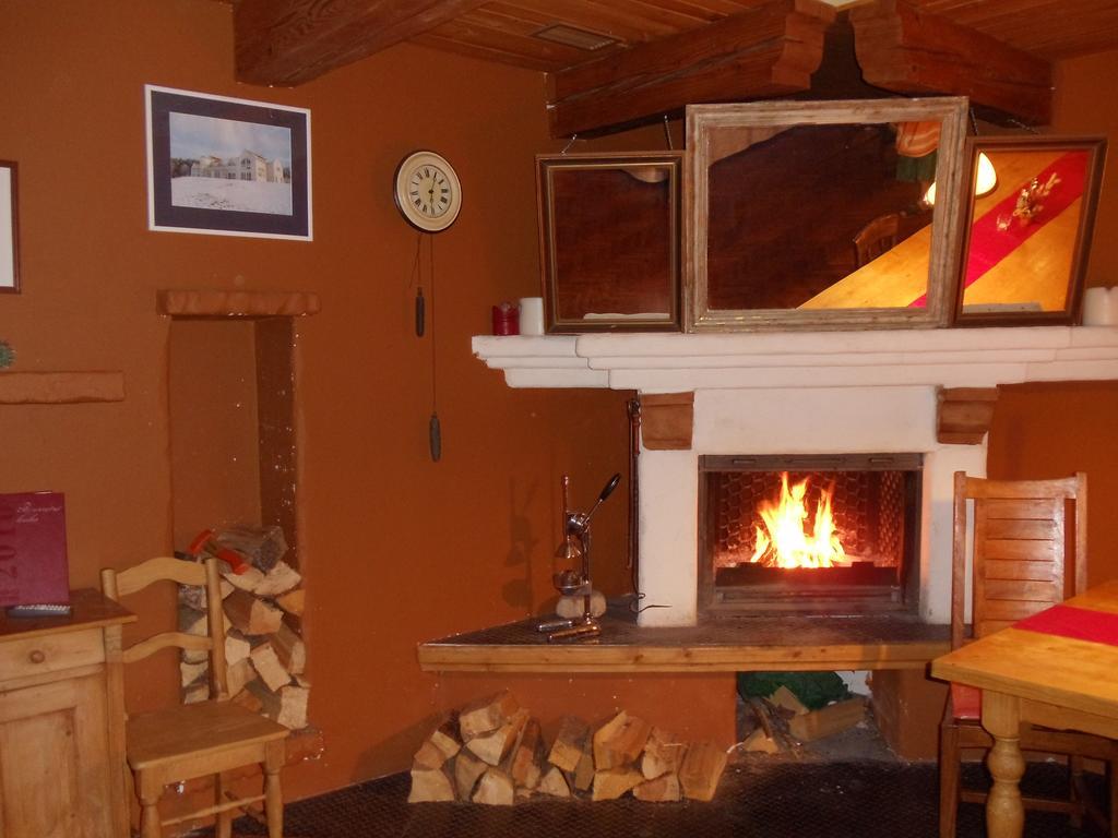 Alpsky Hotel Špindlerŭv Mlýn Esterno foto