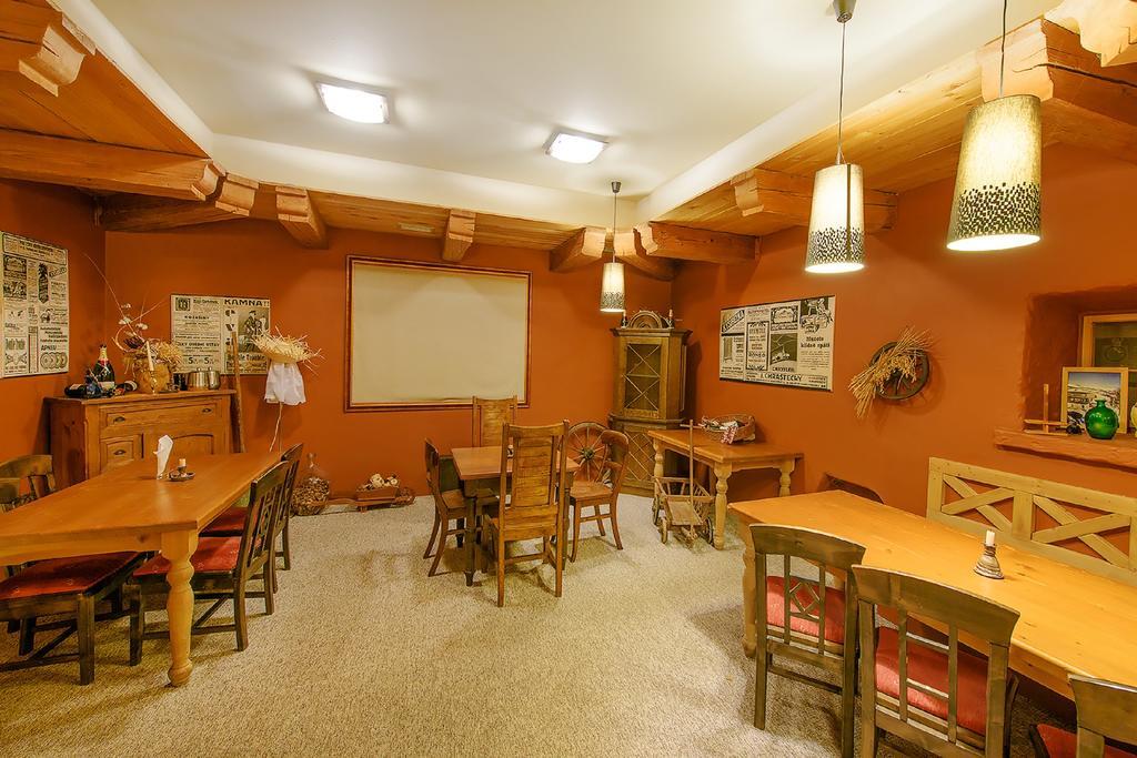 Alpsky Hotel Špindlerŭv Mlýn Esterno foto